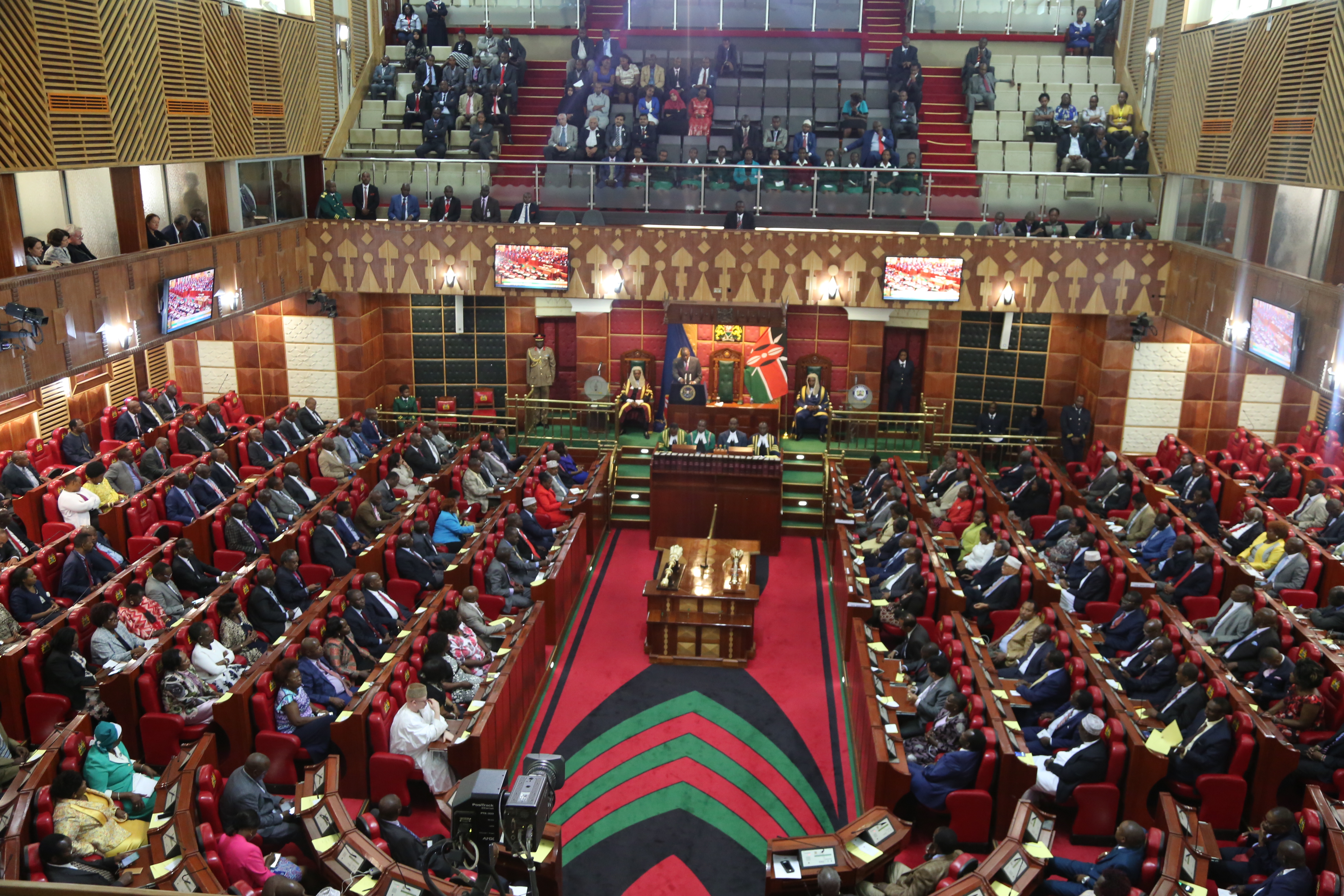 MPs support establishment of a commission of inquiry on cases of enforced disappearances and extra-judicial killings.