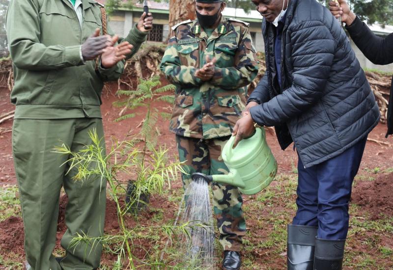 The National Assembly in Collaboration with the Kenya Forest Service, Ministry of Environment & Natural Resources,  the County Government of Kajiado, and the Church of Jesus Christ of the Latter Day Saints; today launched a Nationwide tree planting exercise with an aim of attaining the National Government’s target of achieving and maintaining over 10% tree cover by the year 2022.  The National Assembly Speaker the Right Hon Justin Muturi officially launched the tree-planting project at the Upper Matasia Pri