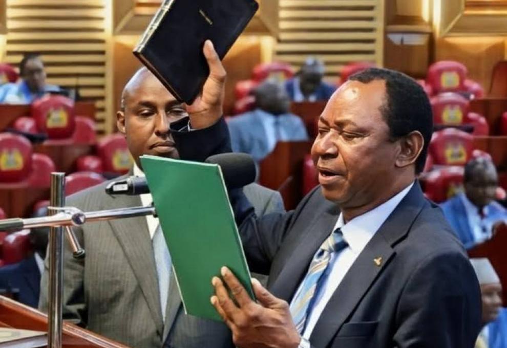 𝘏𝘰𝘯. 𝘏𝘢𝘳𝘳𝘪𝘴𝘰𝘯 𝘎𝘢𝘳𝘢𝘮𝘢 𝘒𝘰𝘮𝘣𝘦 - 𝘔𝘢𝘨𝘢𝘳𝘪𝘯𝘪 𝘊𝘰𝘯𝘴𝘵𝘪𝘵𝘶𝘦𝘯𝘤𝘺 