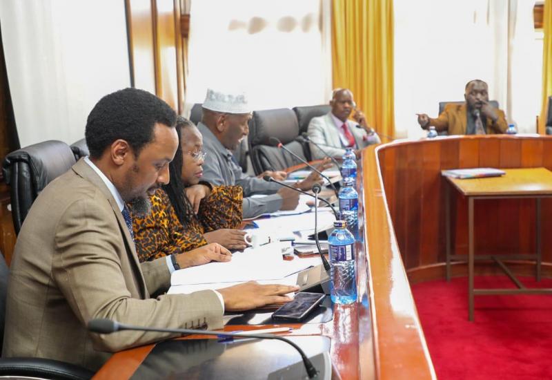 𝐆𝐎𝐕𝐄𝐑𝐍𝐎𝐑 𝐌𝐎𝐇𝐀𝐌𝐔𝐃 𝐎𝐅 𝐌𝐀𝐑𝐒𝐀𝐁𝐈𝐓 𝐃𝐄𝐅𝐄𝐍𝐃𝐒 𝐂𝐎𝐔𝐍𝐓𝐘𝐒 𝐇𝐀𝐍𝐃𝐋𝐈𝐍𝐆 𝐎𝐅 𝐃𝐑𝐎𝐔𝐆𝐇𝐓 𝐑𝐄𝐒𝐈𝐋𝐈𝐄𝐍𝐂𝐄 𝐏𝐑𝐎𝐉𝐄𝐂𝐓 𝐁𝐄𝐅𝐎𝐑𝐄 𝐒𝐄𝐍𝐀𝐓𝐄 𝐂𝐎𝐌𝐌𝐈𝐓𝐓𝐄𝐄.  