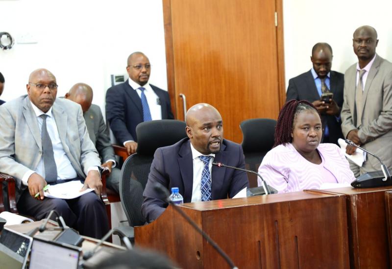 𝐁𝐎𝐌𝐄𝐓 𝐂𝐎𝐔𝐍𝐓𝐘 𝐏𝐀𝐘𝐑𝐎𝐋𝐋 𝐈𝐍 𝐃𝐈𝐒𝐀𝐑𝐑𝐀𝐘 𝐀𝐒 𝐂𝐏𝐀𝐂 𝐐𝐔𝐄𝐒𝐓𝐈𝐎𝐍𝐒 𝐒𝐓𝐀𝐅𝐅 𝐂𝐎𝐌𝐏𝐄𝐓𝐄𝐍𝐂𝐄 